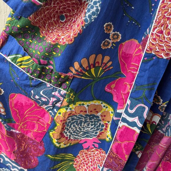 Vintage Lightweight Cotton Robe – Bold Floral Print, Belted Kimono Style - Picture 3 of 10